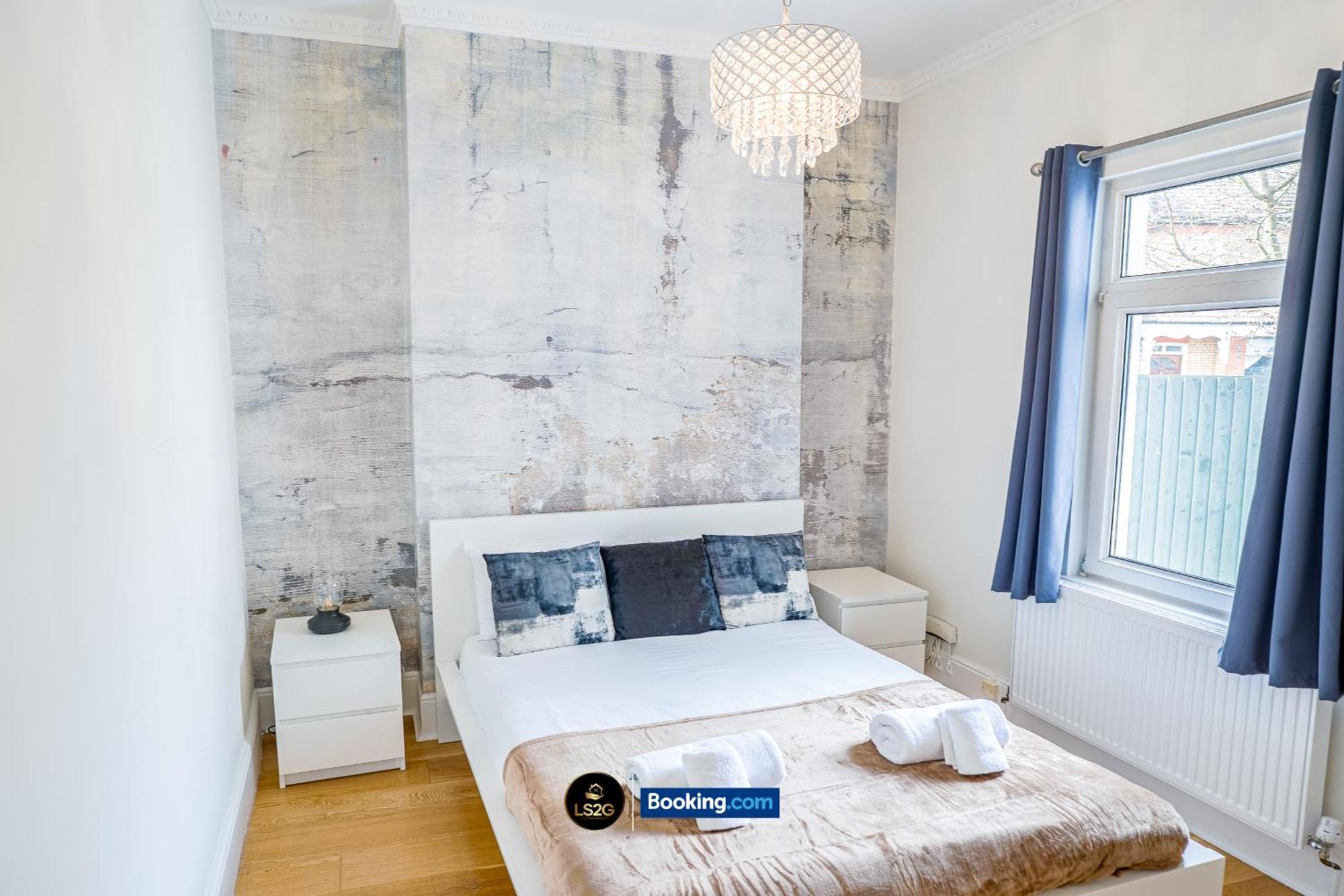 Stunning House By Ls2G Short Lets & Serviced Accommodation Greater London With Free Wifi Luaran gambar